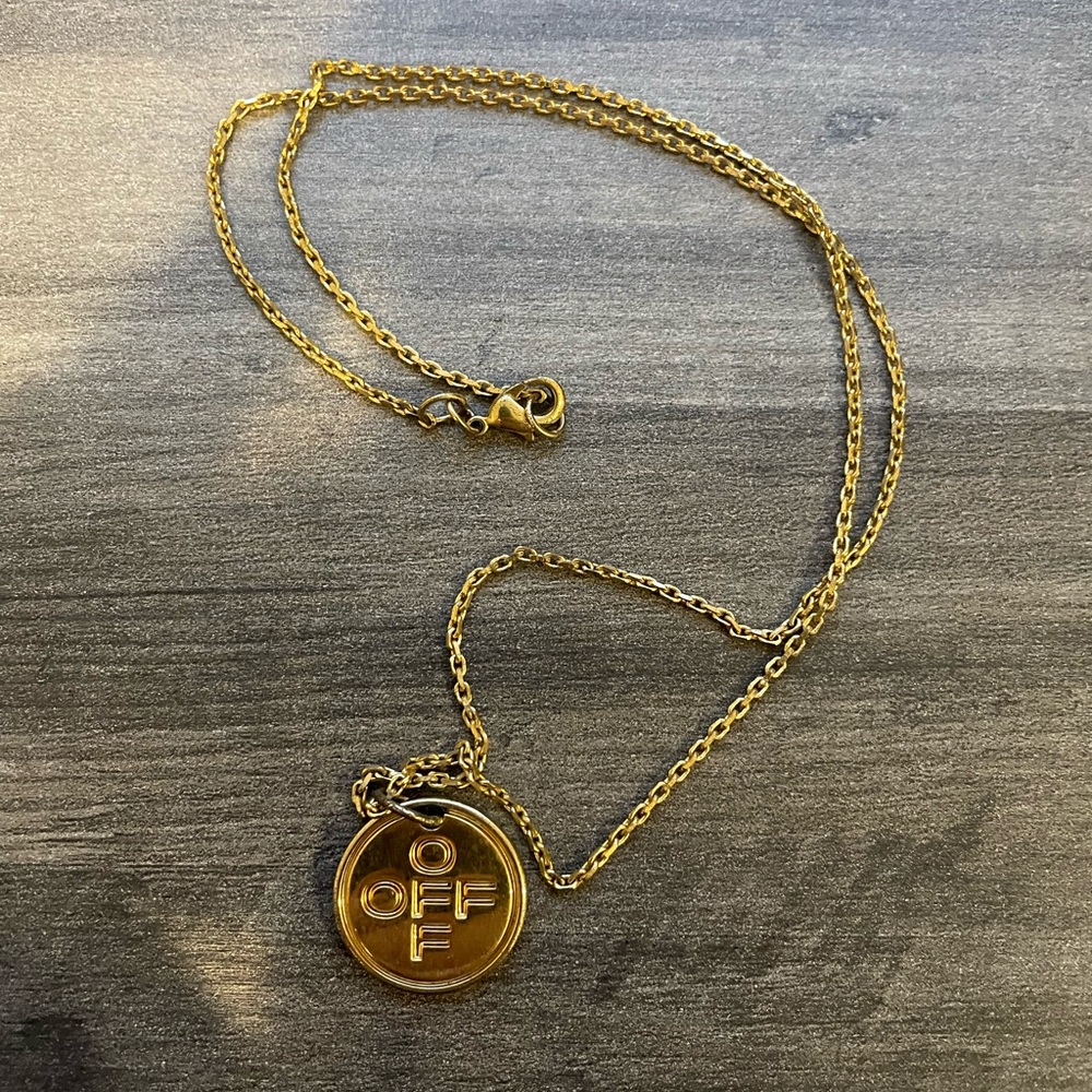 Off-White Pendant Necklace